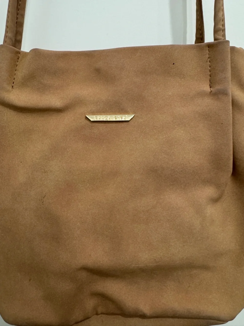 N/A versatile tan